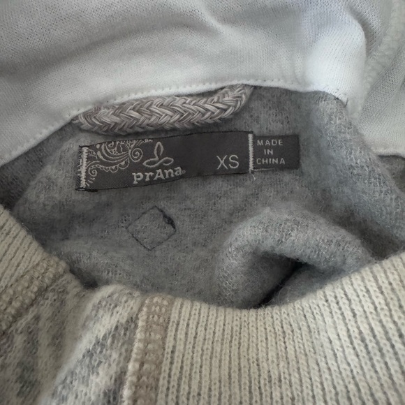 Prana Lucia sweater  Light Gray Size XS Mock Neck Wool - Picture 7 of 7